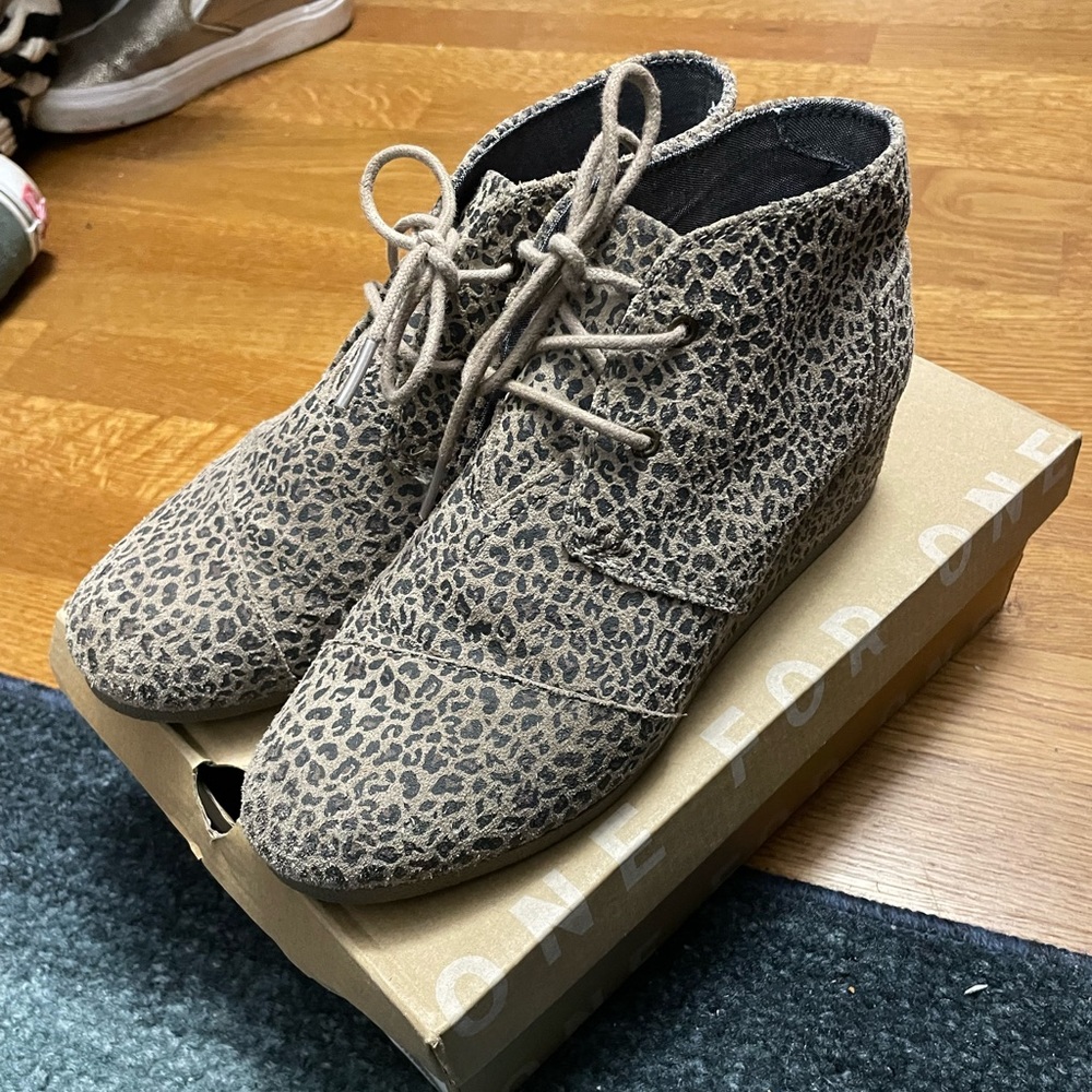 Toms Desert Boot Cheetah Suede